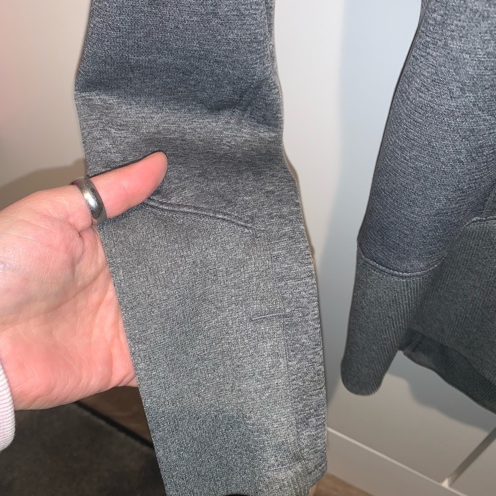 Oakley Hoodie Gray Size XS - Picture 4 of 6